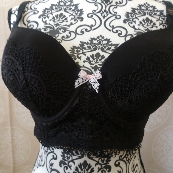 Victoria's Secret Other - Victoria's Secret Body By Victoria Long Line Demi